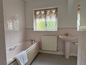 Photo 11- click for photo gallery